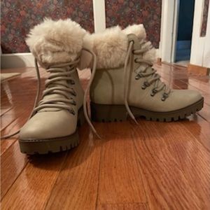 Union Bay Faux- Fur Lined Ankle Booties.  Size 8